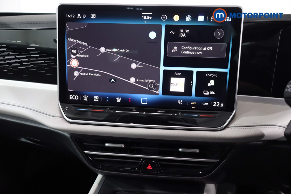 Volkswagen Passat Life Automatic Petrol Plug-In Hybrid Estate - Stock Number (1573335) - 15th supplementary image