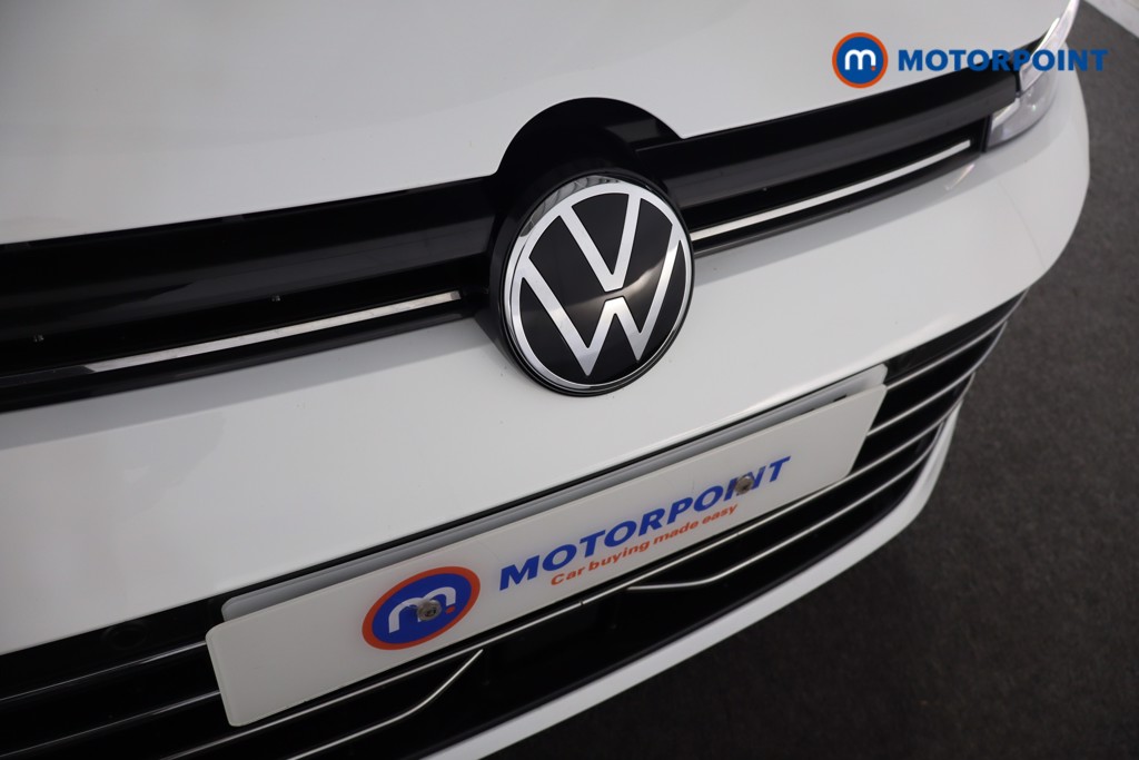 Volkswagen Passat Life Automatic Petrol Plug-In Hybrid Estate - Stock Number (1573335) - 30th supplementary image