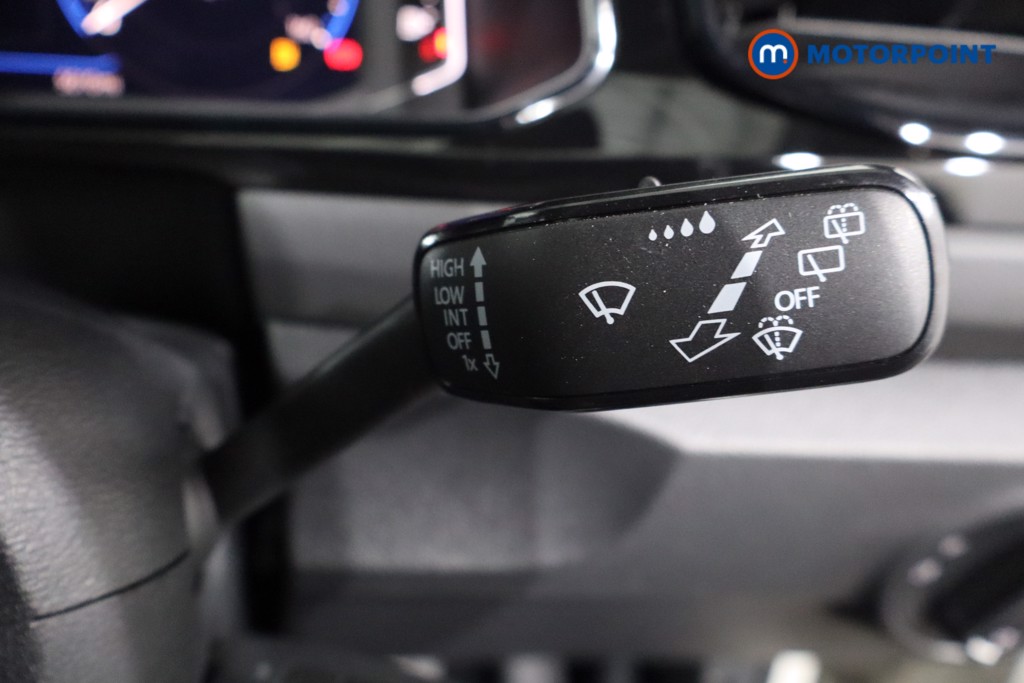 Volkswagen T-Roc Style Manual Petrol SUV - Stock Number (1573938) - 20th supplementary image