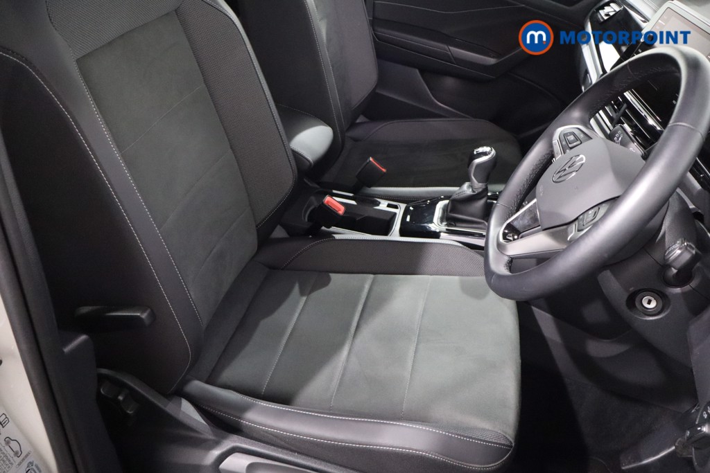 Volkswagen T-Roc Style Manual Petrol SUV - Stock Number (1573938) - 24th supplementary image