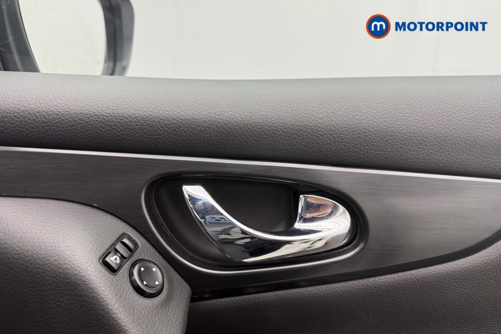Nissan Qashqai N-Tec Manual Petrol SUV - Stock Number (1544296) - 15th supplementary image