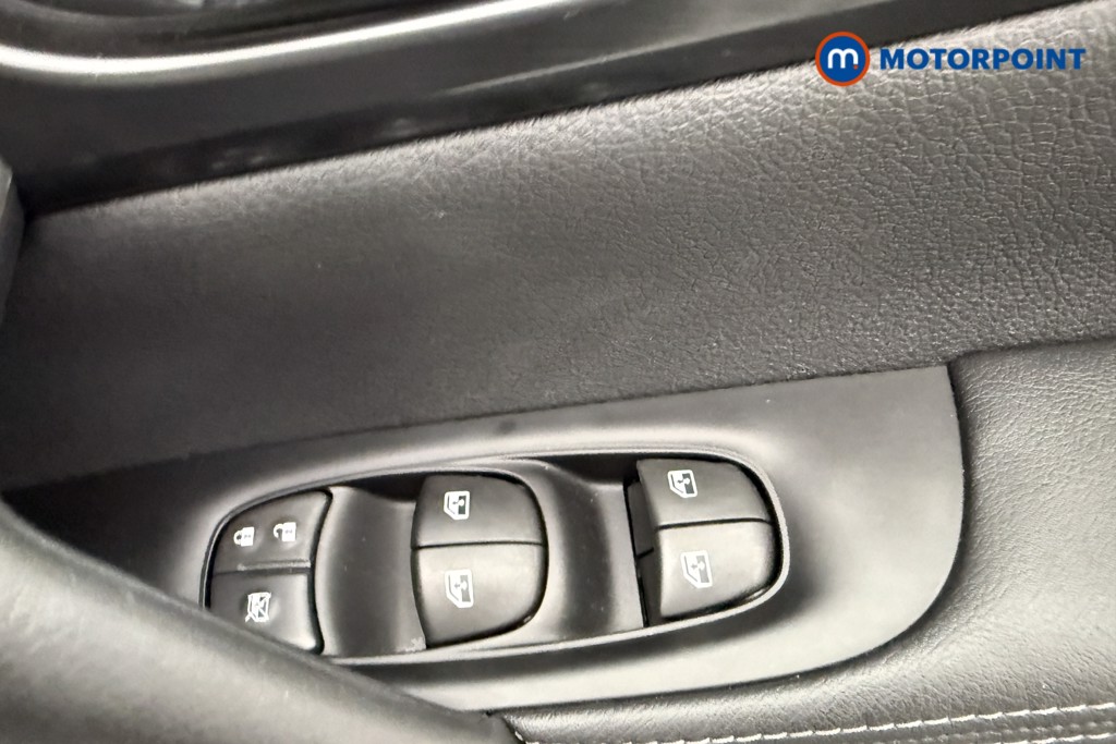 Nissan Qashqai N-Tec Manual Petrol SUV - Stock Number (1544296) - 16th supplementary image