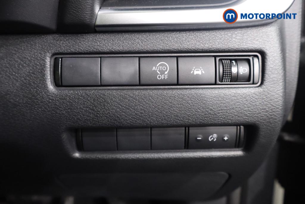 Nissan Qashqai Acenta Premium Manual Petrol SUV - Stock Number (1554623) - 11th supplementary image