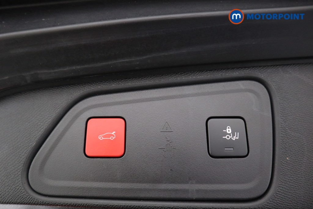 Peugeot 3008 Gt Premium Automatic Petrol Plug-In Hybrid SUV - Stock Number (1558404) - 14th supplementary image