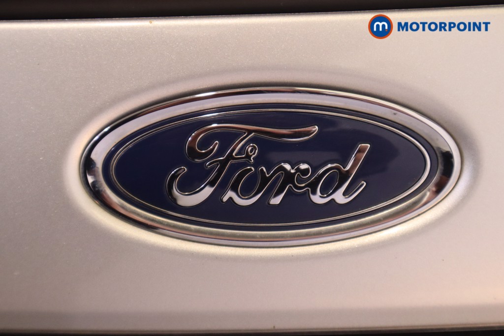 Ford Fiesta Zetec Manual Petrol Hatchback - Stock Number (1558418) - 32nd supplementary image