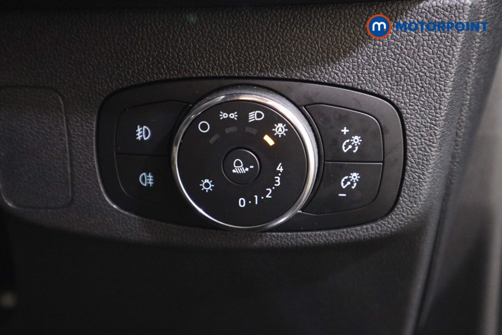 Ford Focus St-Line Manual Petrol Hatchback - Stock Number (1558592) - 9th supplementary image