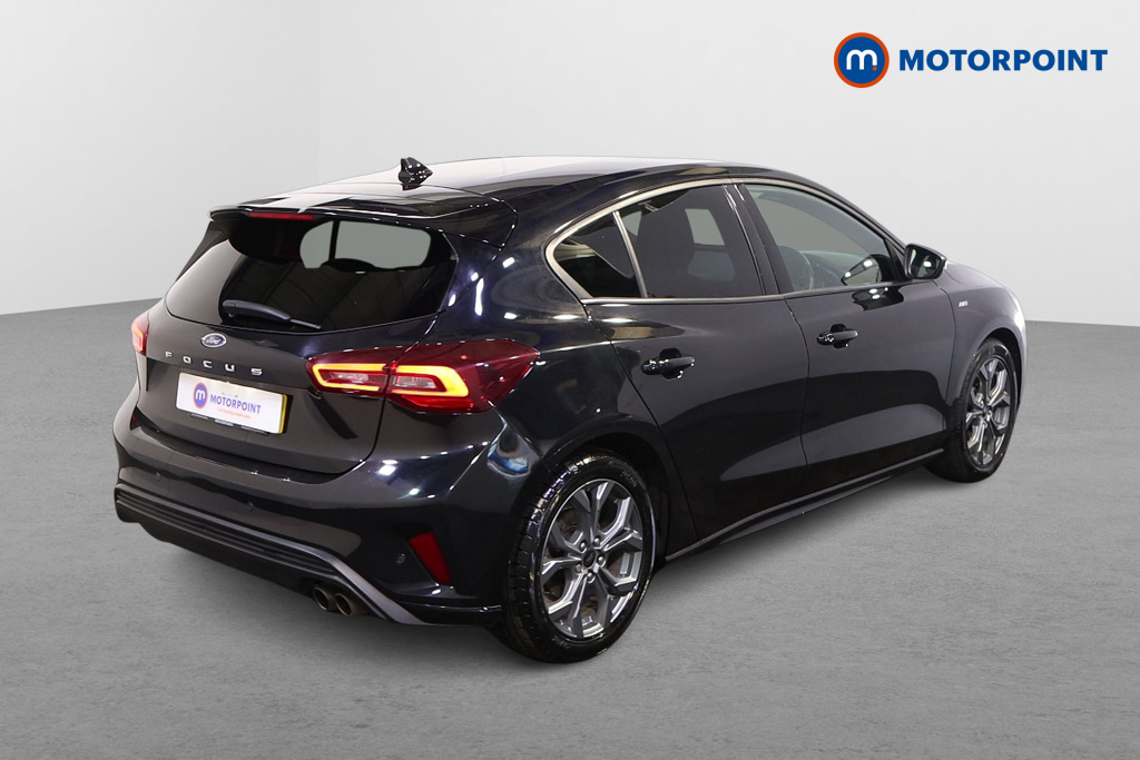 Ford Focus St-Line Manual Petrol Hatchback - Stock Number (1558592) - Drivers side rear corner