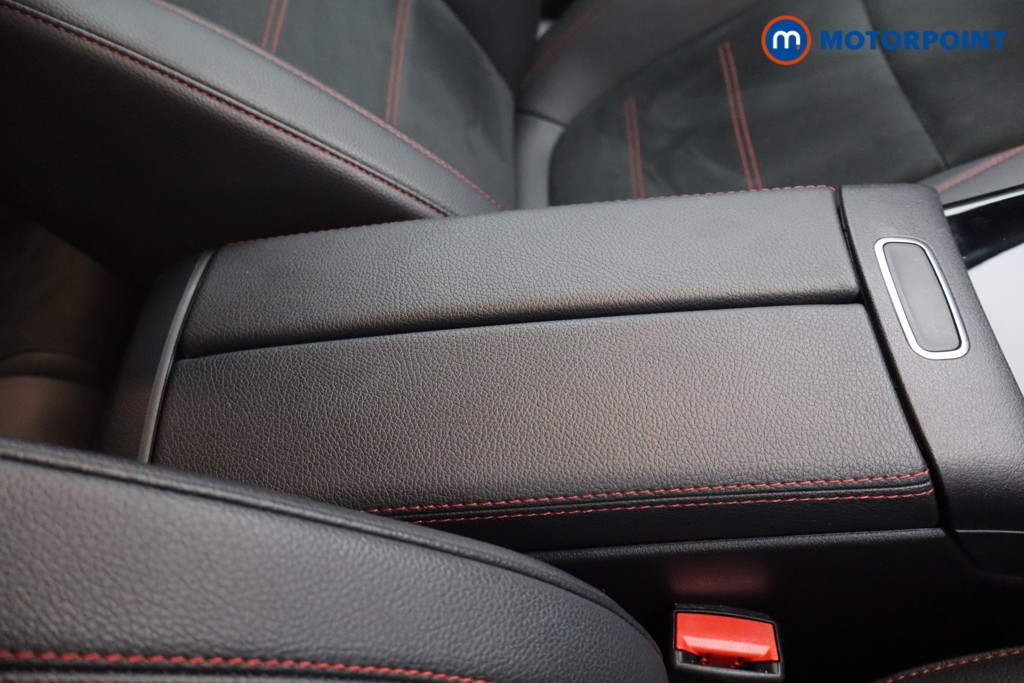 Mercedes-Benz CLA Amg Line Automatic Petrol Estate - Stock Number (1560823) - 7th supplementary image