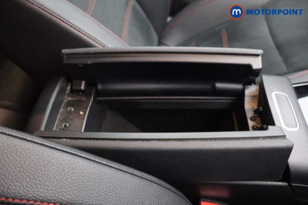 Mercedes-Benz CLA Amg Line Automatic Petrol Estate - Stock Number (1560823) - 8th supplementary image