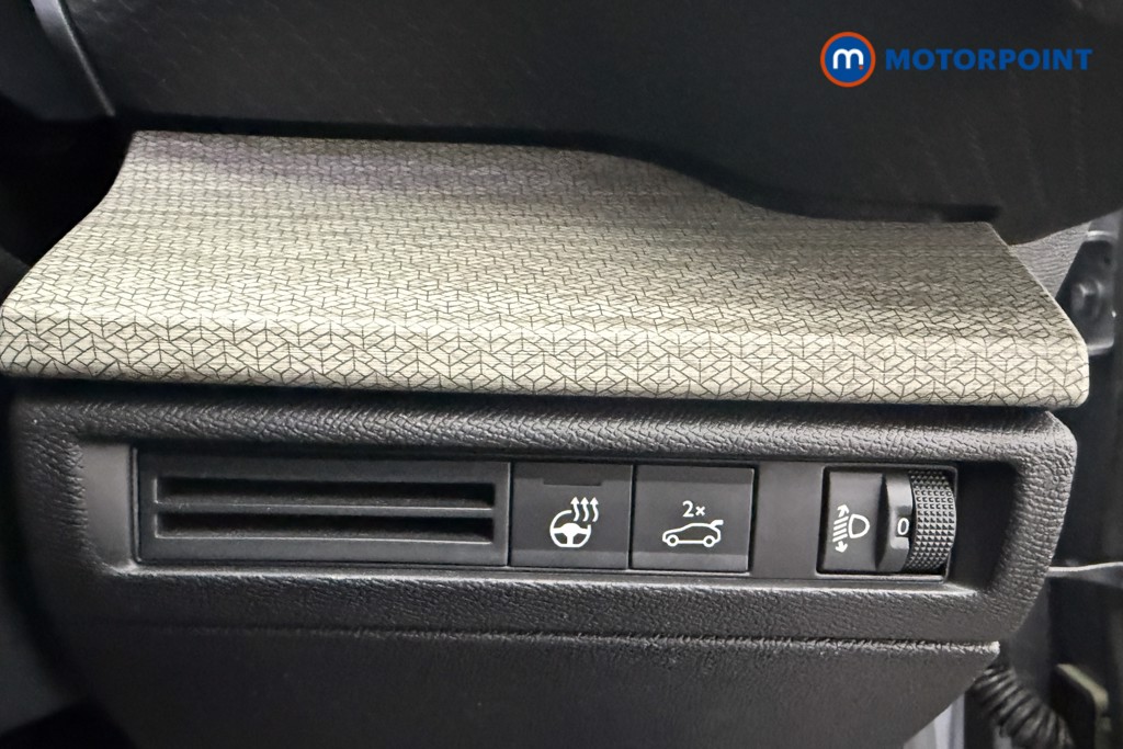 Citroen C5 X Shine Plus Automatic Petrol Hatchback - Stock Number (1561607) - 16th supplementary image