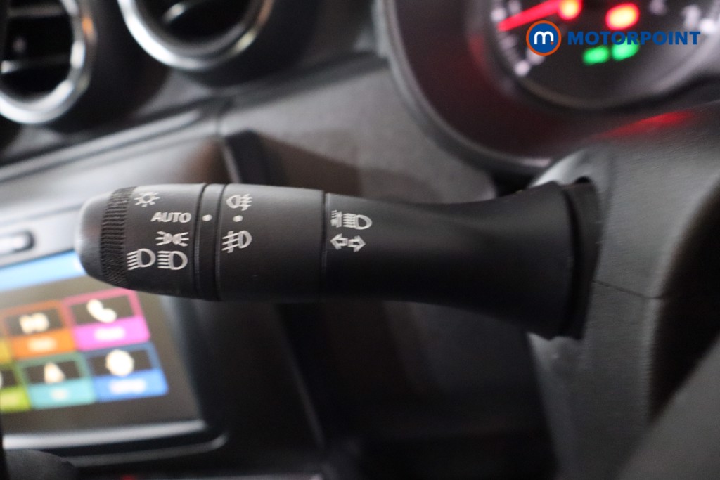 Dacia Duster Prestige Manual Petrol SUV - Stock Number (1561726) - 19th supplementary image