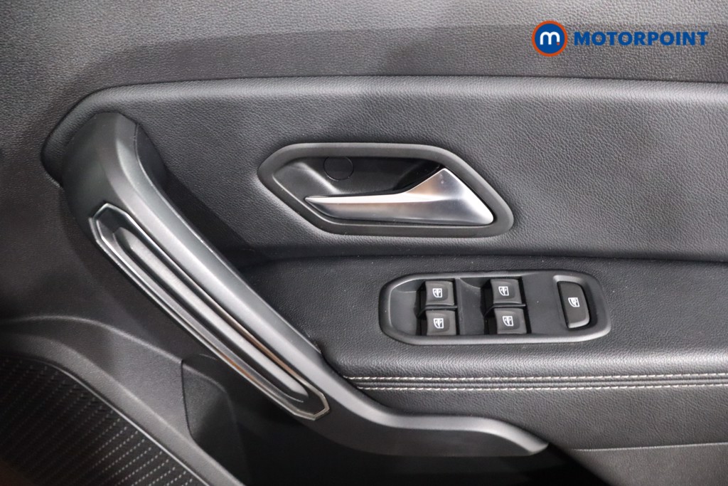 Dacia Duster Prestige Manual Petrol SUV - Stock Number (1561726) - 22nd supplementary image
