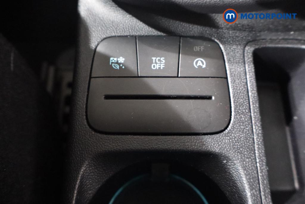 Ford Puma St-Line Manual Petrol-Electric Hybrid SUV - Stock Number (1562985) - 8th supplementary image