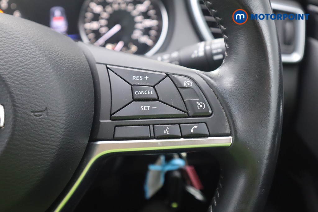 Nissan Qashqai Acenta Premium Manual Petrol SUV - Stock Number (1563716) - 4th supplementary image