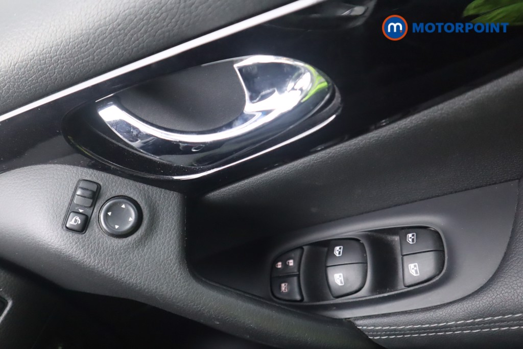 Nissan Qashqai Acenta Premium Manual Petrol SUV - Stock Number (1563716) - 8th supplementary image