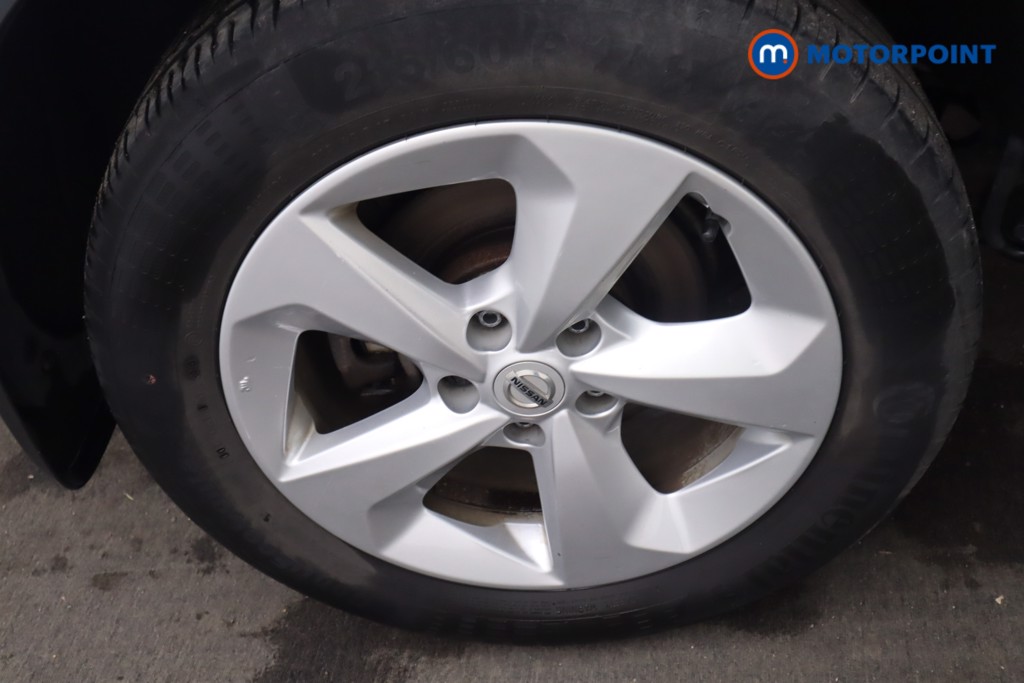 Nissan Qashqai Acenta Premium Manual Petrol SUV - Stock Number (1563716) - 25th supplementary image