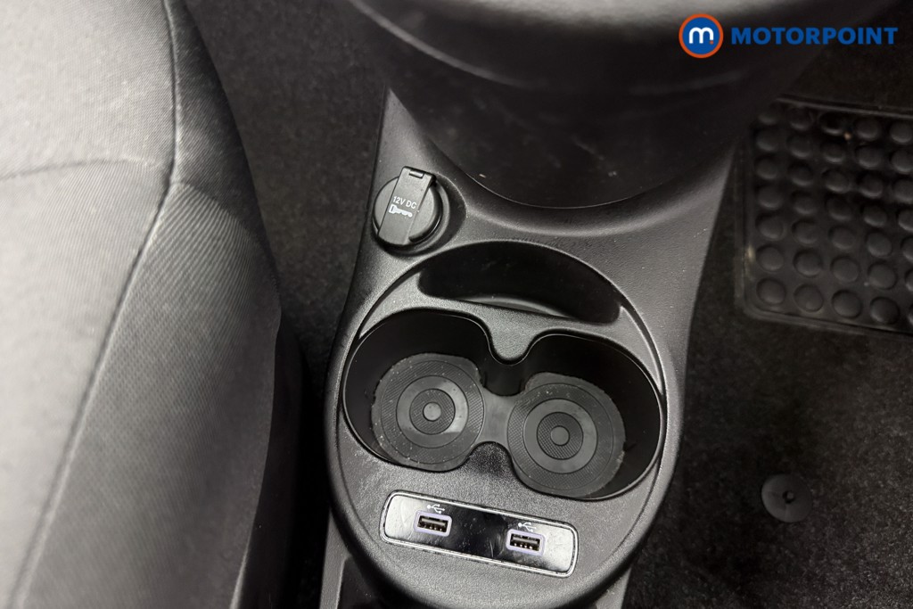 Fiat 500 1.0 Mild Hybrid 3Dr Manual Petrol-Electric Hybrid Hatchback - Stock Number (1563811) - 7th supplementary image