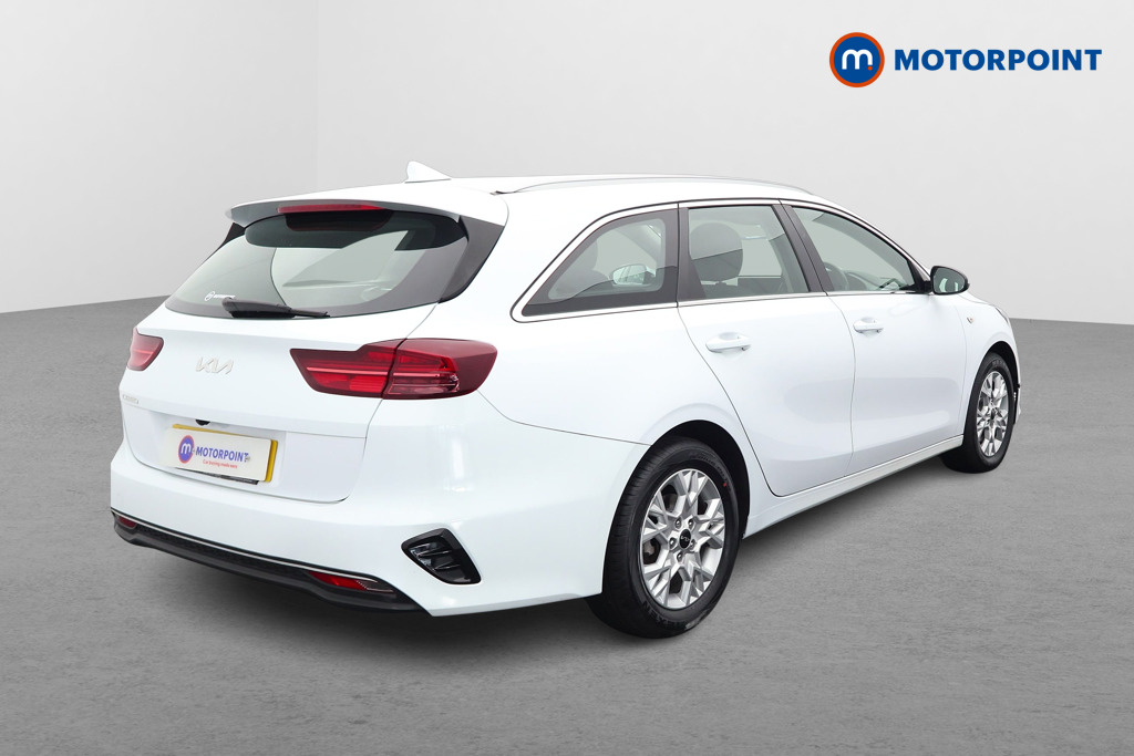 KIA Ceed 2 Manual Diesel Estate - Stock Number (1564265) - Drivers side rear corner