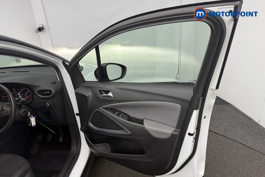 Vauxhall Crossland X Elite Manual Petrol SUV - Stock Number (1564413) - 11th supplementary image