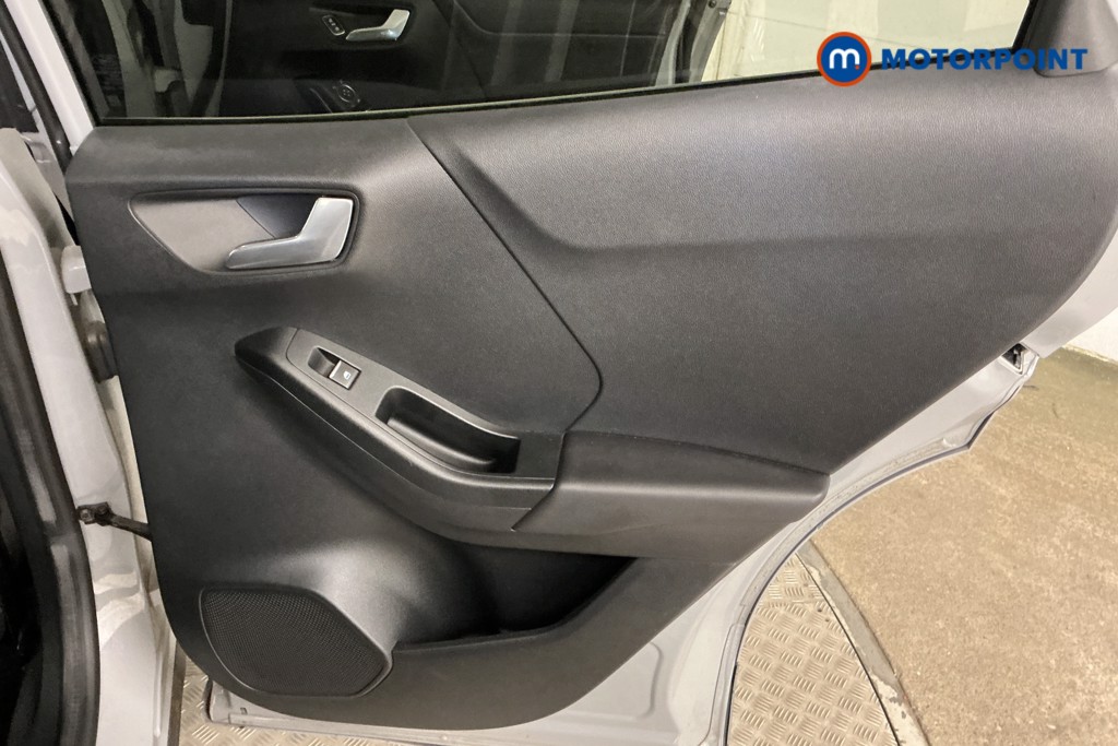 Ford Puma St-Line Vignale Automatic Petrol SUV - Stock Number (1564794) - 17th supplementary image