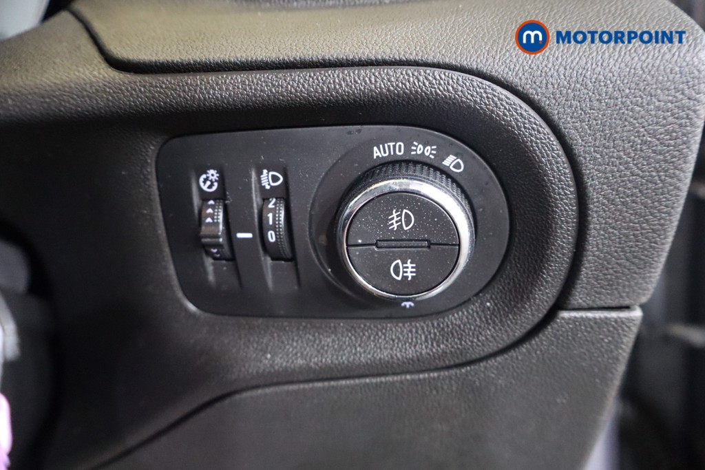 Vauxhall Grandland X Sport Nav Manual Petrol SUV - Stock Number (1564838) - 17th supplementary image