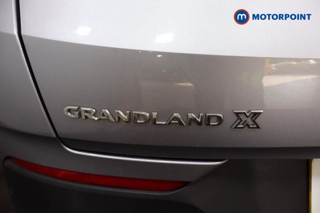 Vauxhall Grandland X Sport Nav Manual Petrol SUV - Stock Number (1564838) - 32nd supplementary image