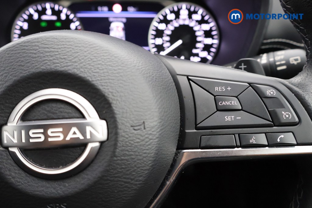 Nissan Juke N-Connecta Automatic Petrol SUV - Stock Number (1564951) - 3rd supplementary image