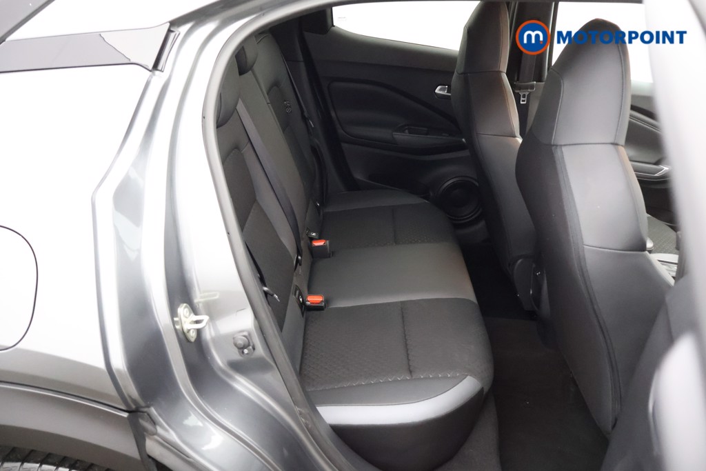 Nissan Juke N-Connecta Automatic Petrol SUV - Stock Number (1564951) - 11th supplementary image
