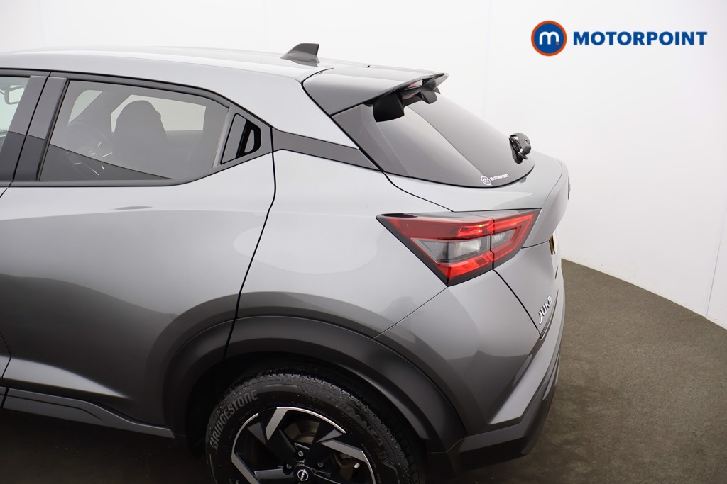Nissan Juke N-Connecta Automatic Petrol SUV - Stock Number (1564951) - 13th supplementary image