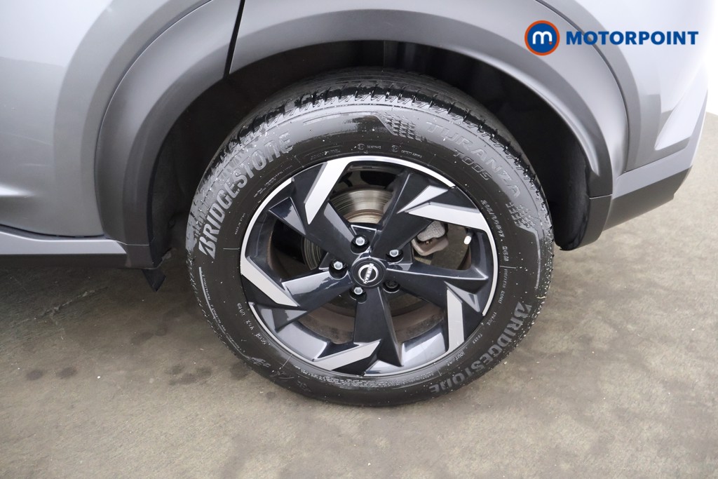 Nissan Juke N-Connecta Automatic Petrol SUV - Stock Number (1564951) - 19th supplementary image