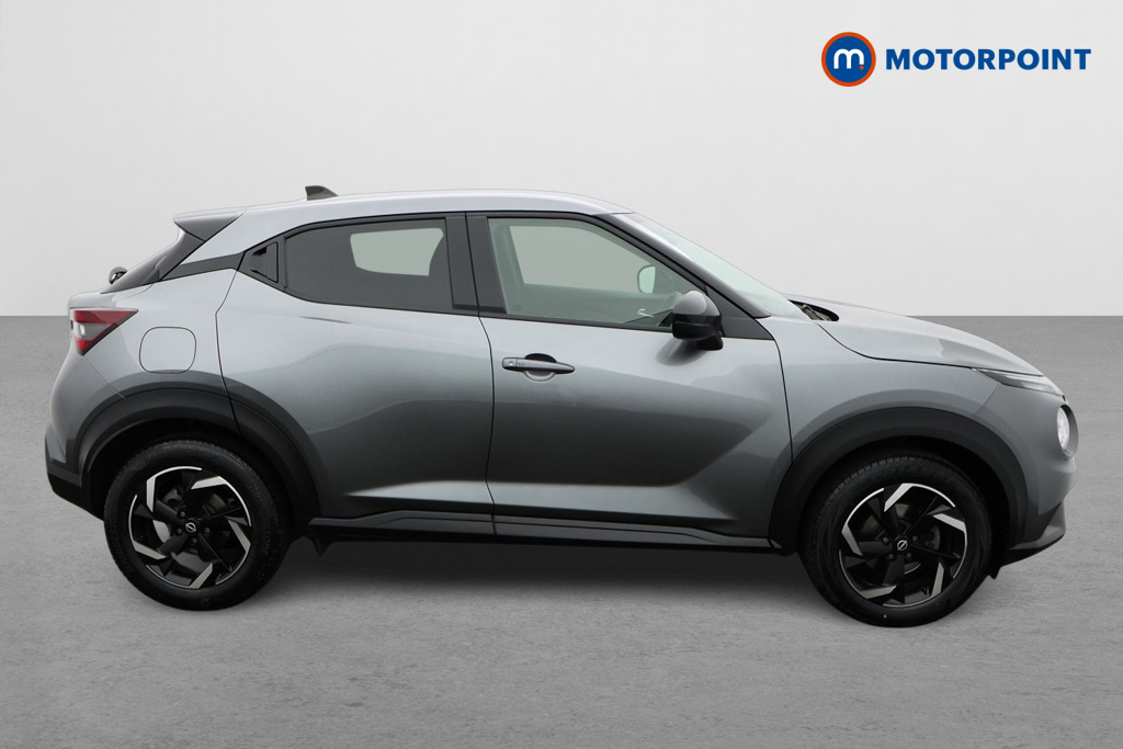 Nissan Juke N-Connecta Automatic Petrol SUV - Stock Number (1564951) - Drivers side