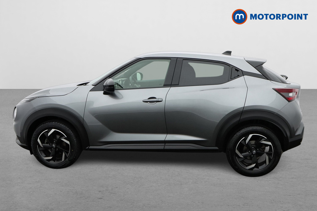 Nissan Juke N-Connecta Automatic Petrol SUV - Stock Number (1564951) - Passenger side