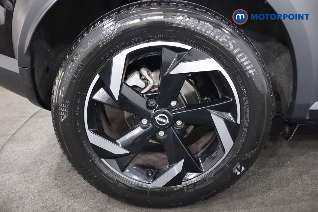 Nissan Juke N-Connecta Automatic Petrol SUV - Stock Number (1564954) - 24th supplementary image