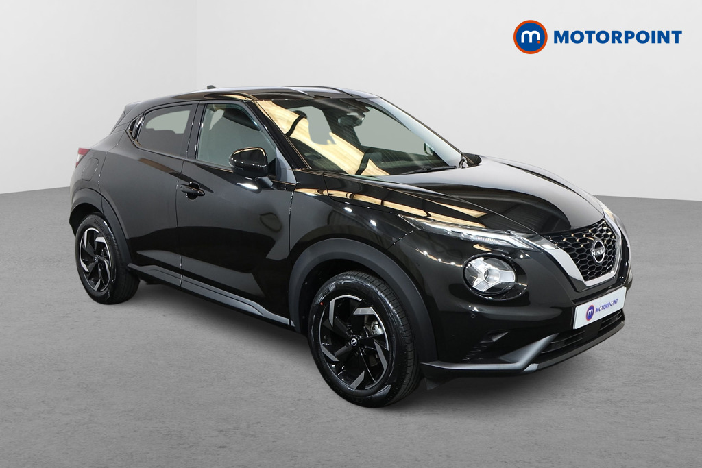 Nissan Juke N-Connecta Automatic Petrol SUV - Stock Number (1564954) - Drivers side front corner