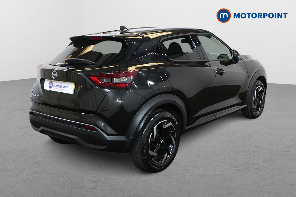 Nissan Juke N-Connecta Automatic Petrol SUV - Stock Number (1564954) - Drivers side rear corner