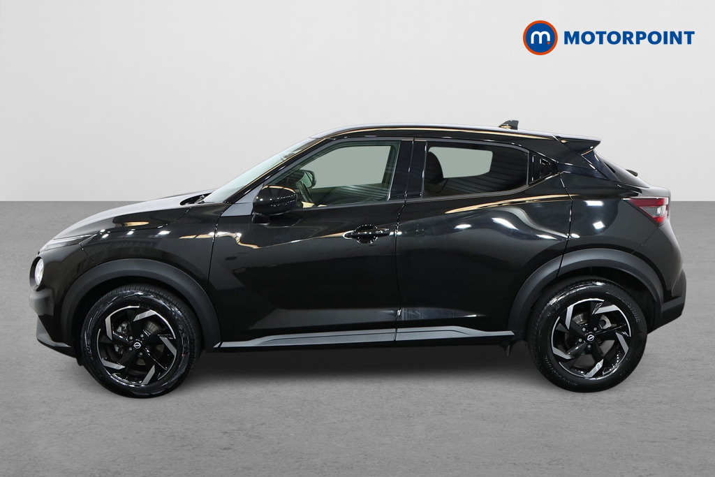 Nissan Juke N-Connecta Automatic Petrol SUV - Stock Number (1564954) - Passenger side