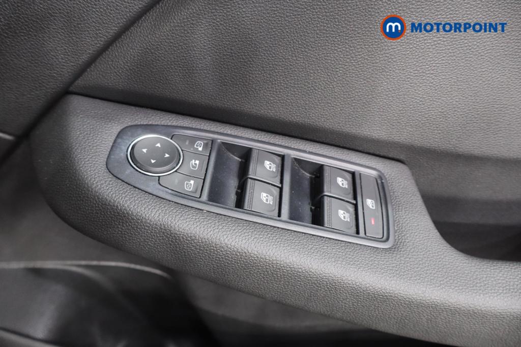 Renault Clio Evolution Manual Petrol Hatchback - Stock Number (1564997) - 12th supplementary image