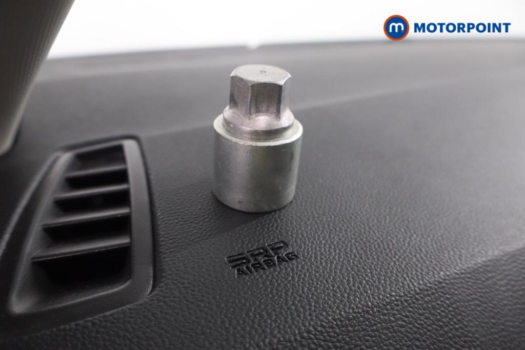 Renault Clio Evolution Manual Petrol Hatchback - Stock Number (1564997) - 15th supplementary image