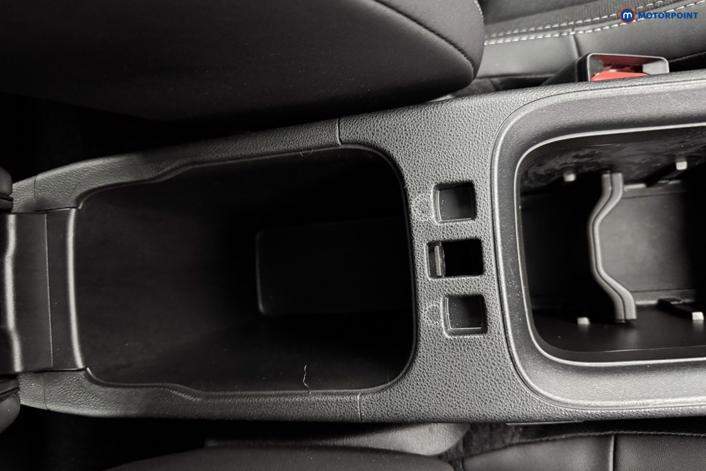 Jeep Avenger Altitude Manual Petrol SUV - Stock Number (1565129) - 13th supplementary image