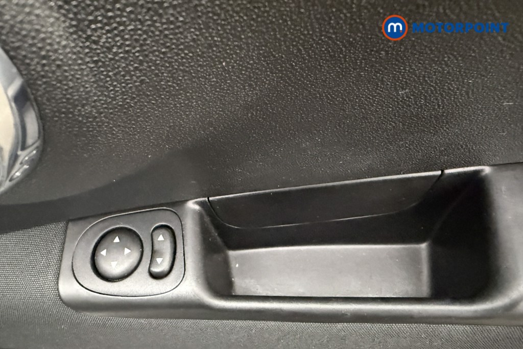Fiat 500 Lounge Manual Petrol Hatchback - Stock Number (1565154) - 16th supplementary image