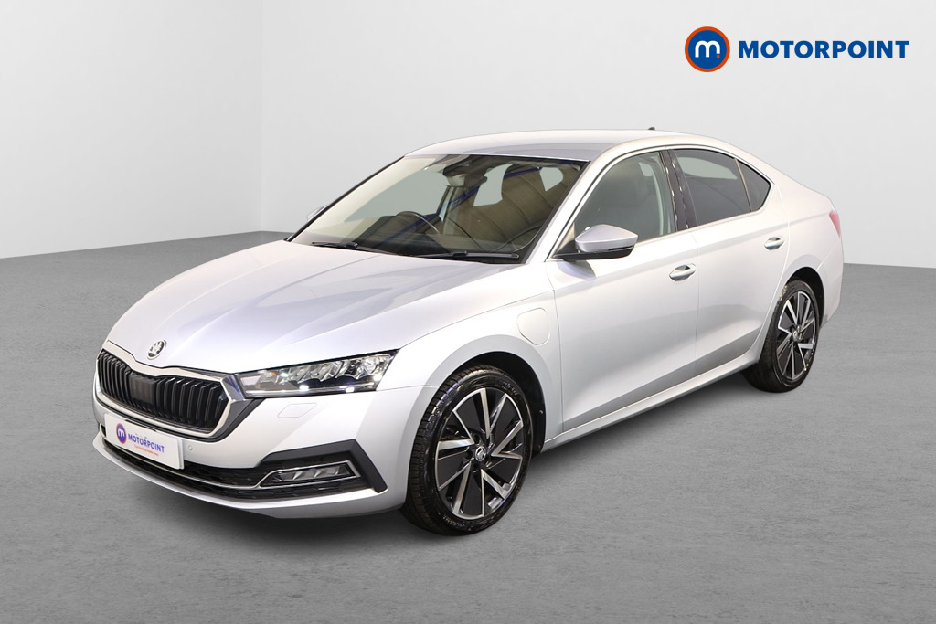 Skoda Octavia Se L Automatic Petrol Plug-In Hybrid Hatchback - Stock Number (1565210) - Passenger side front corner