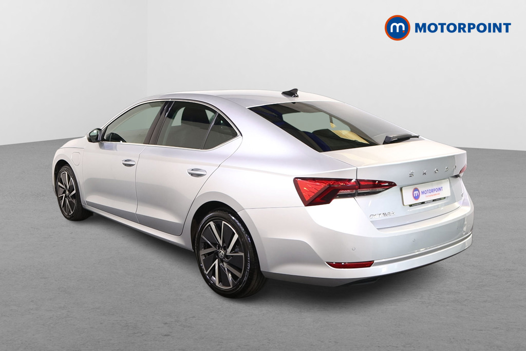 Skoda Octavia Se L Automatic Petrol Plug-In Hybrid Hatchback - Stock Number (1565210) - Passenger side rear corner