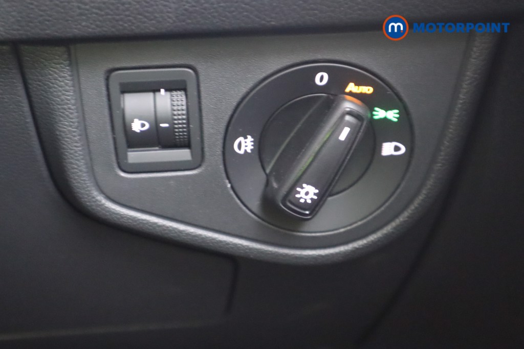 Volkswagen Polo Life Manual Petrol Hatchback - Stock Number (1565362) - 9th supplementary image