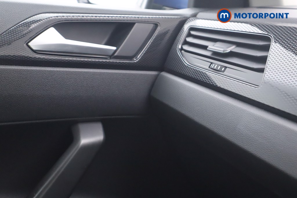 Volkswagen Polo Life Manual Petrol Hatchback - Stock Number (1565362) - 10th supplementary image