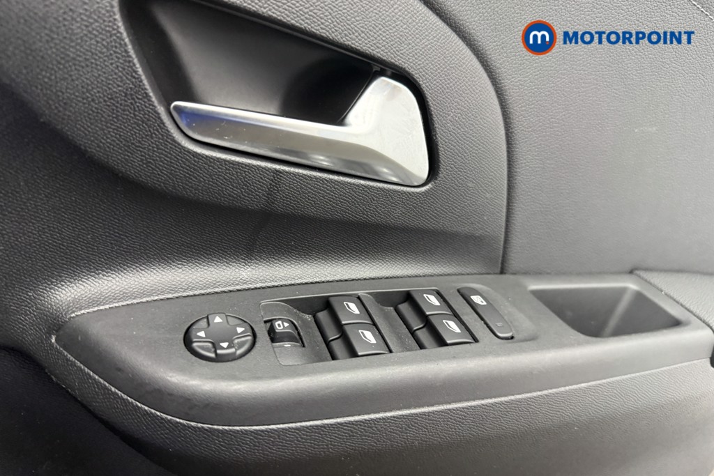 Vauxhall Corsa Elite Edition Automatic Petrol Hatchback - Stock Number (1565501) - 16th supplementary image