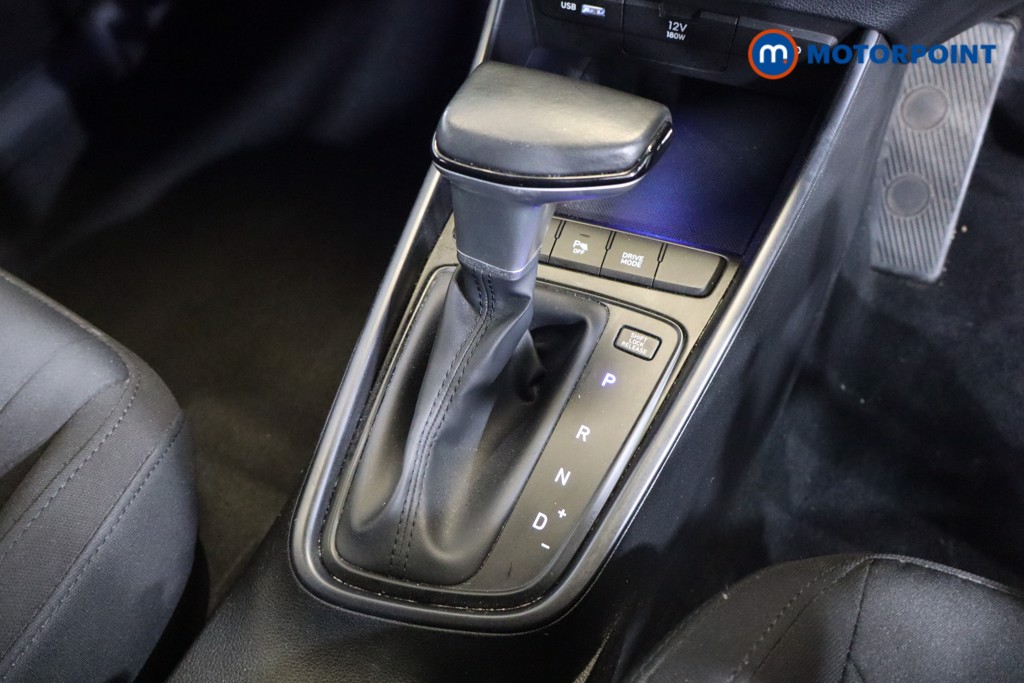 Hyundai Bayon Se Connect Automatic Petrol-Electric Hybrid SUV - Stock Number (1565527) - 11th supplementary image
