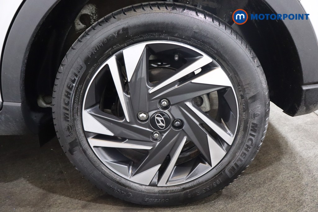Hyundai Bayon Se Connect Automatic Petrol-Electric Hybrid SUV - Stock Number (1565527) - 25th supplementary image