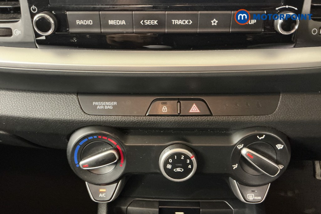 KIA Stonic 2 Automatic Petrol SUV - Stock Number (1565540) - 8th supplementary image