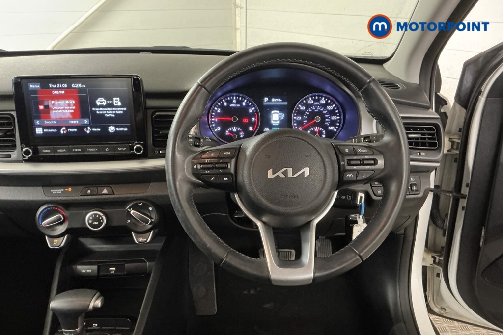 KIA Stonic 2 Automatic Petrol SUV - Stock Number (1565540) - 1st supplementary image