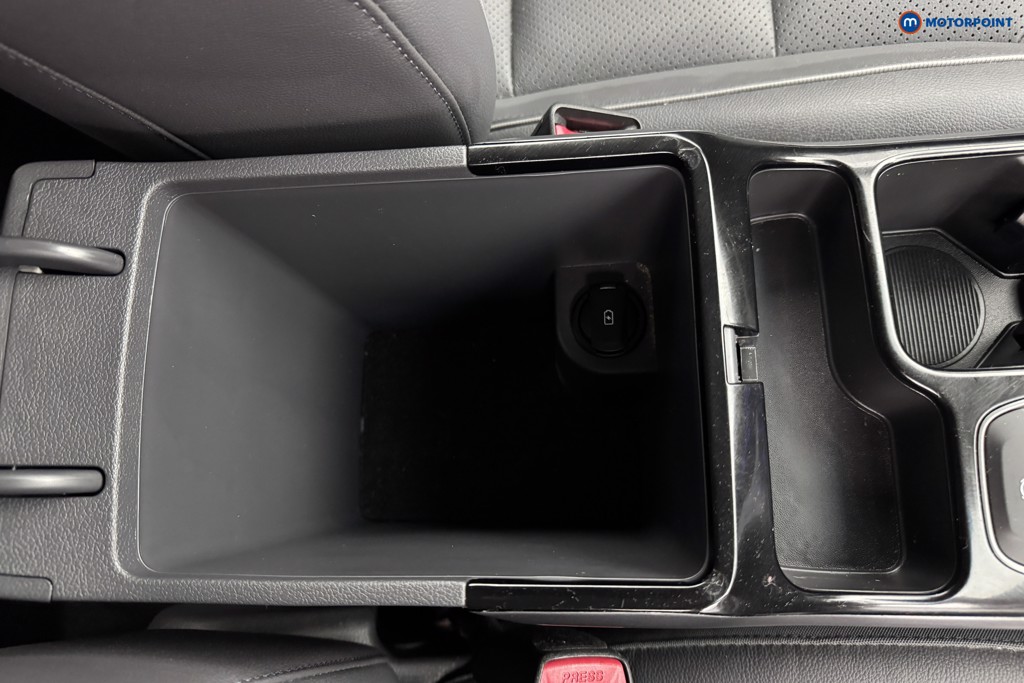 Hyundai Ioniq Premium Se Automatic Electric Hatchback - Stock Number (1565790) - 13th supplementary image